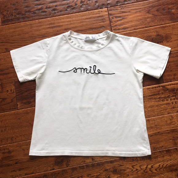 White “Smile” T-Shirt - Picture 2 of 4
